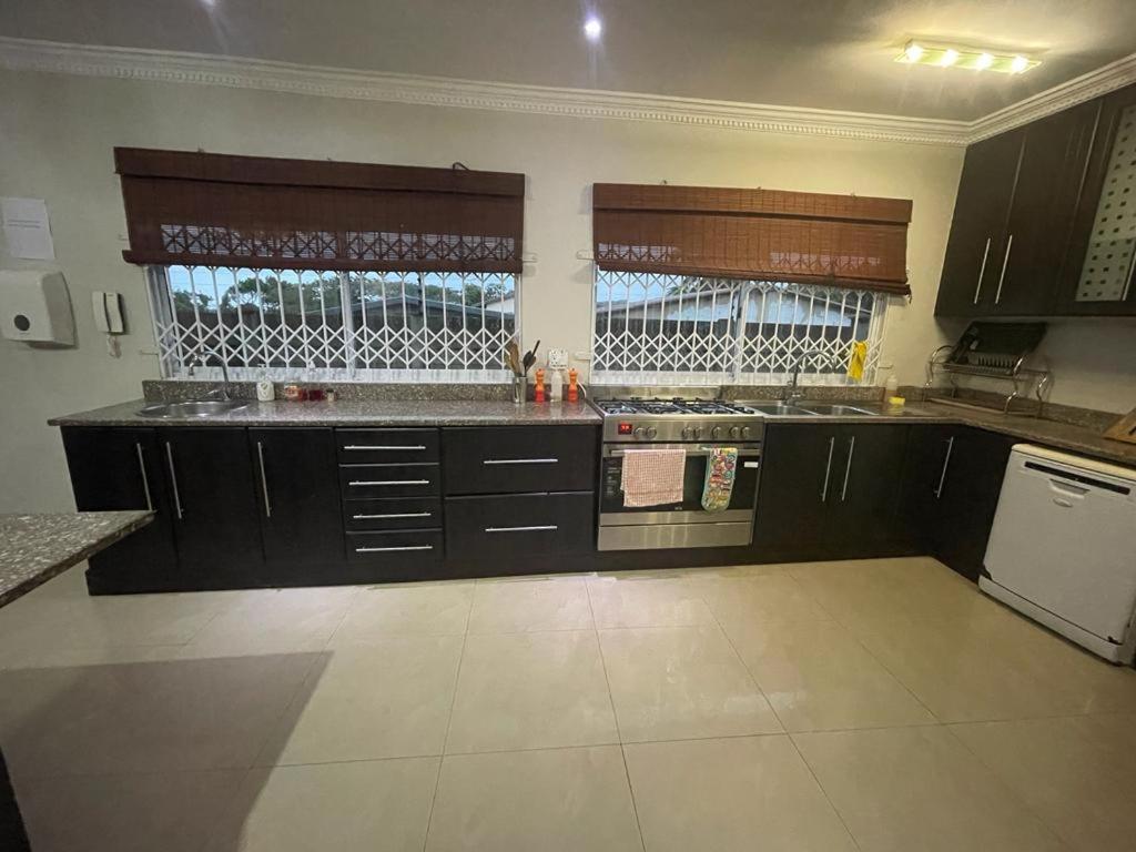 Illovo Beach House امانزيمتوتي المظهر الخارجي الصورة