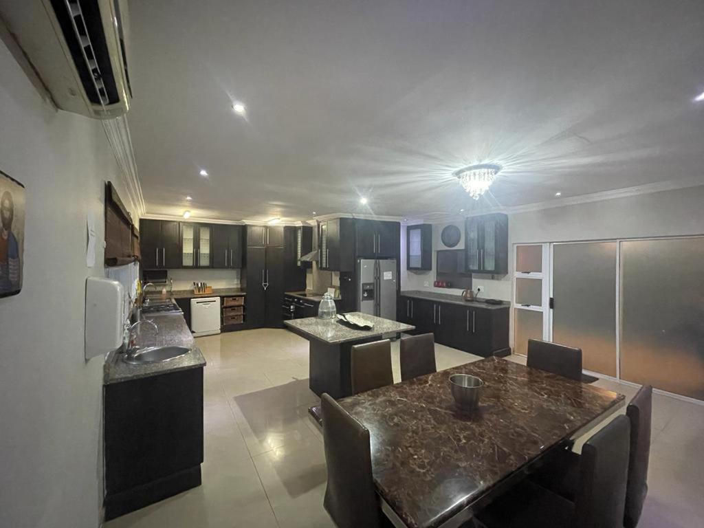 Illovo Beach House امانزيمتوتي المظهر الخارجي الصورة