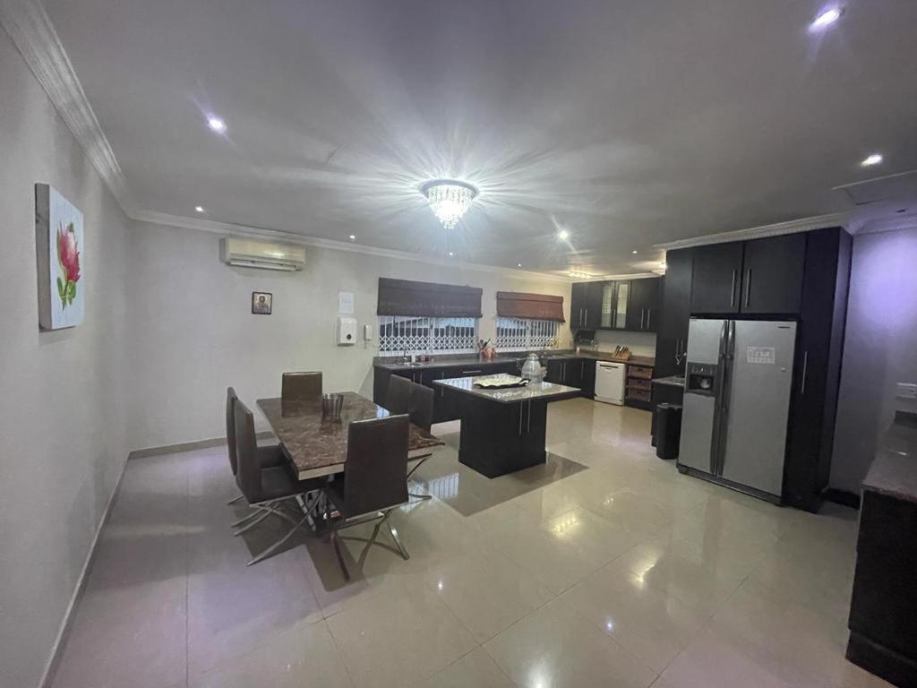 Illovo Beach House امانزيمتوتي المظهر الخارجي الصورة