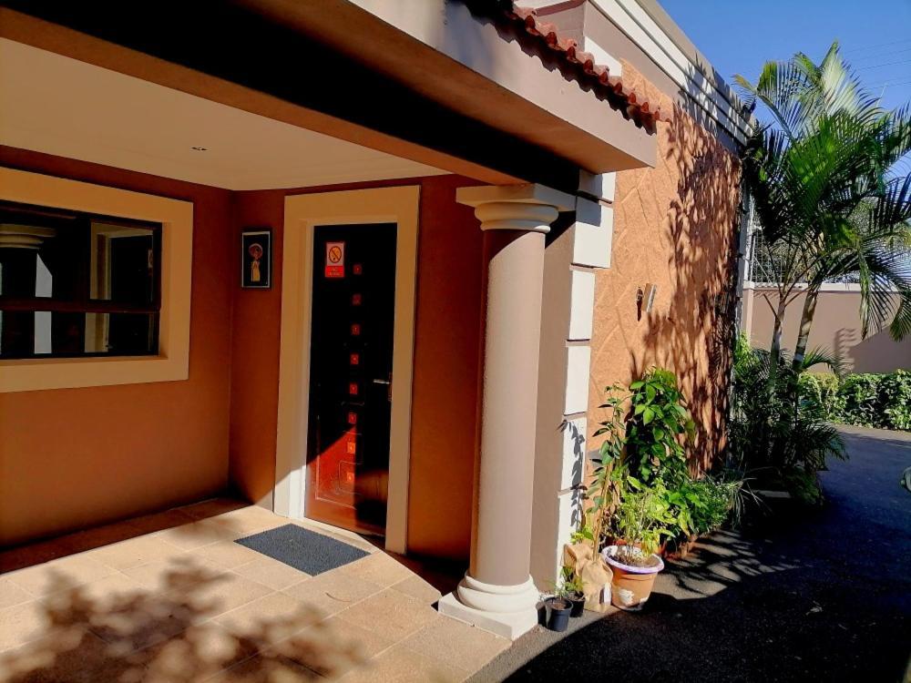 Illovo Beach House امانزيمتوتي المظهر الخارجي الصورة